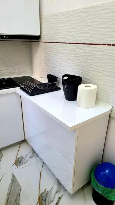 Modern Studio At Unirii Bucarest Esterno foto